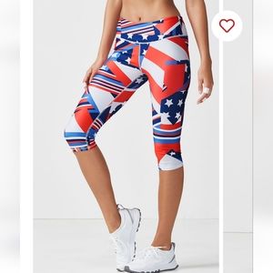 Fabletics Salar Crop